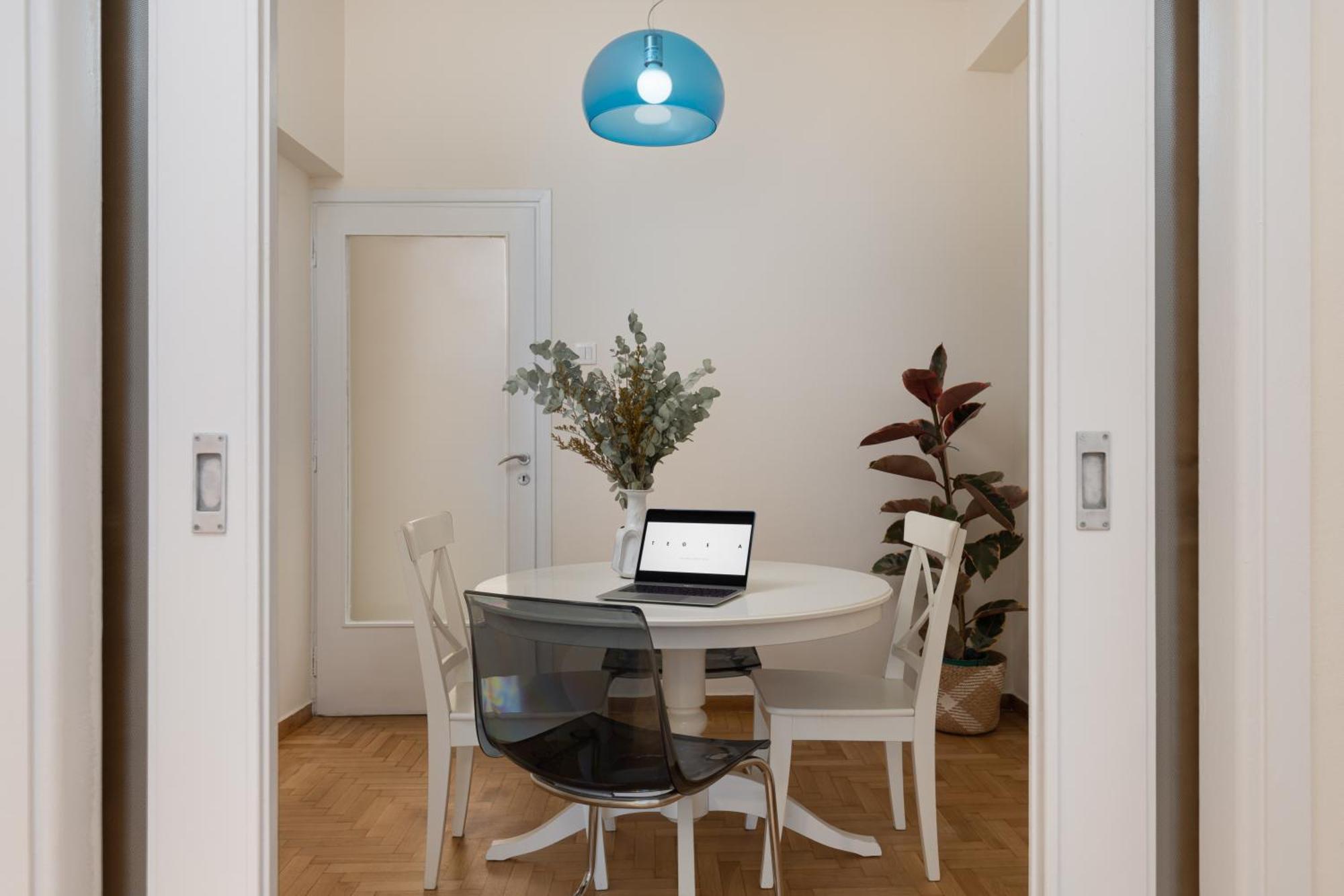 Lovely Apartment In Exarcheia アテネ エクステリア 写真