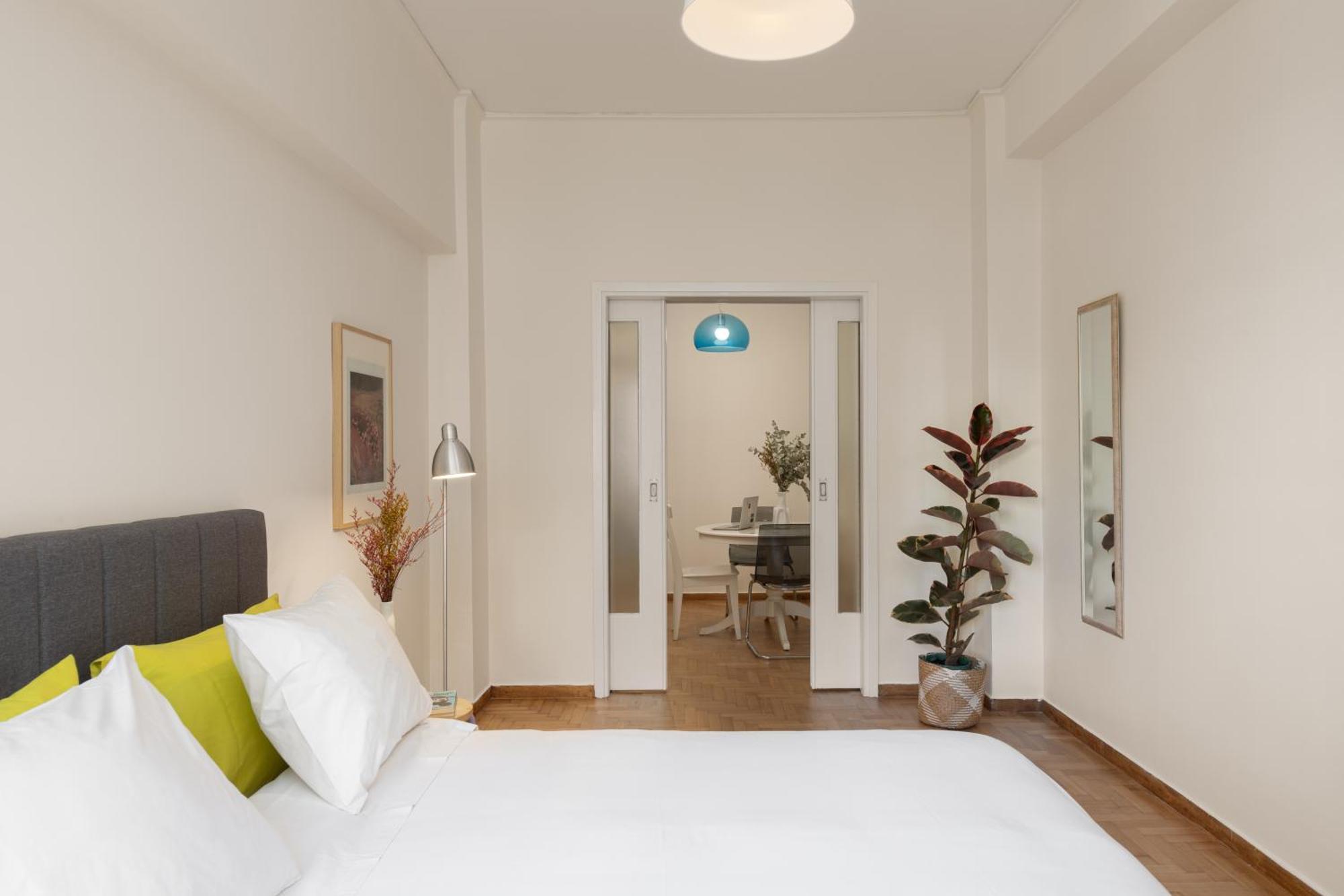 Lovely Apartment In Exarcheia アテネ エクステリア 写真